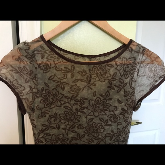 Long, lightweight dress for Special Occasion - Picture 4 of 6